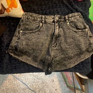 Short jean shorts